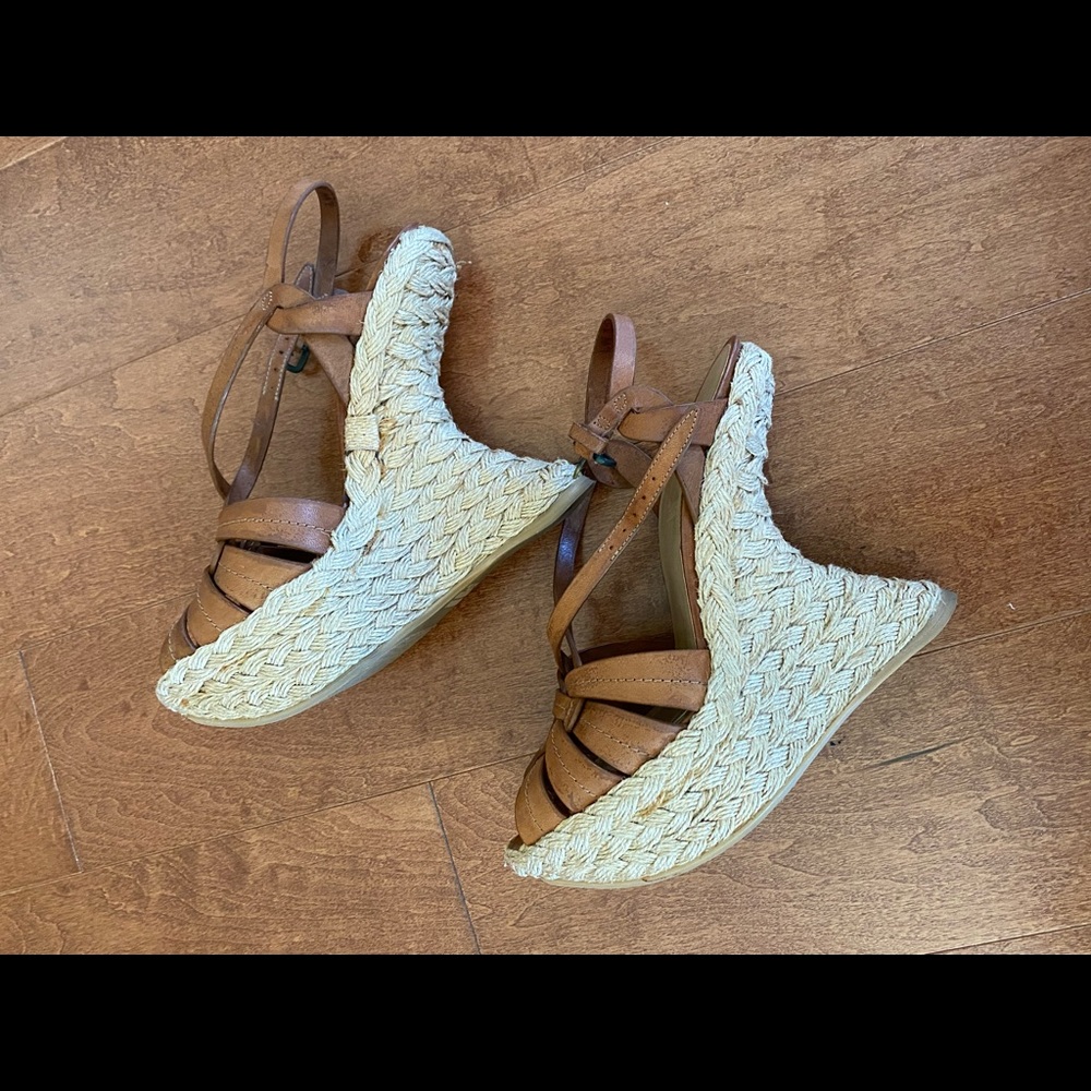 F heel Stuart Weitzman  Sandal